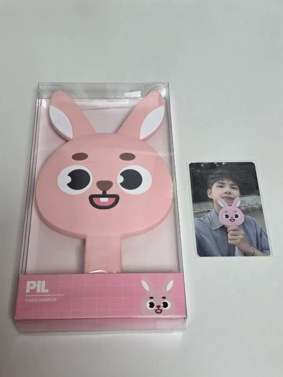 DAY6(デイシックス) ウォンピル(WONPIL) 鏡 デニマルズ(DENIMALZ