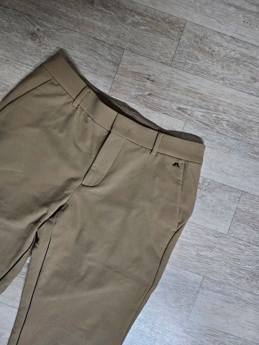 J.LINDEBERG(J.リンドバーグ) 起毛パンツ 30サイズ 2024 J.LINDEBERG