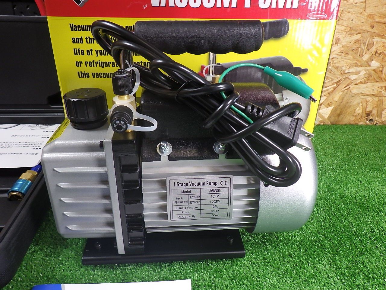 ほぼ未使用 真空ポンプ A68N05 マニホールドゲージ AT008 セット 通電