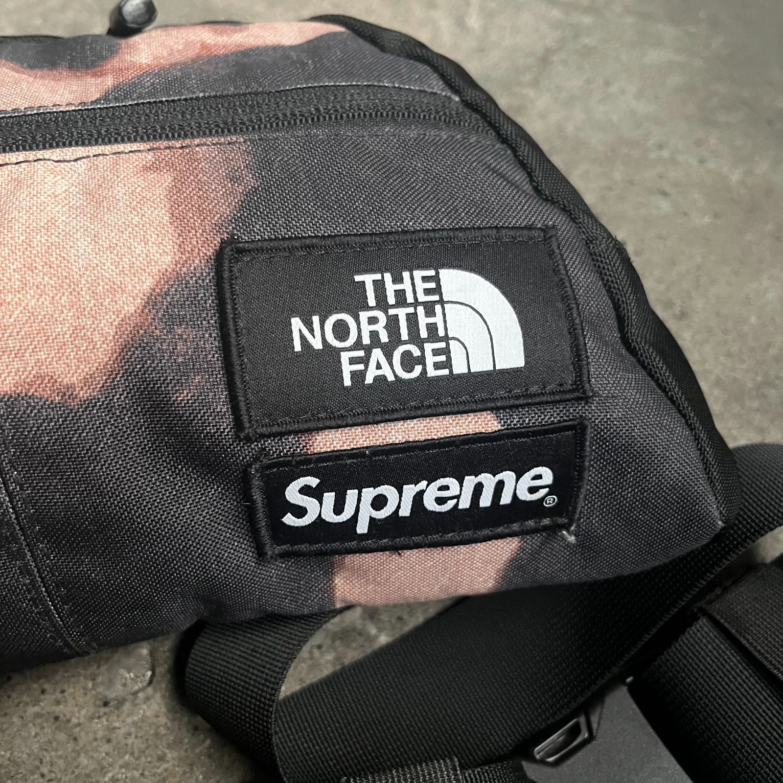 Supreme × THE NORTH FACE 21aw Bleached Denim Print Roo Ⅱ Black