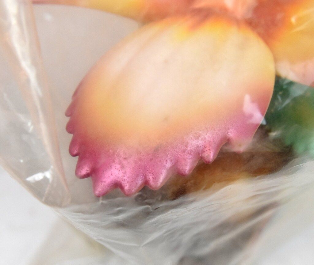 蓄光マンモスフラワー M1号 世紀の大怪獣ウルトラQウルトラマン マンモスフラワー(蓄光成型