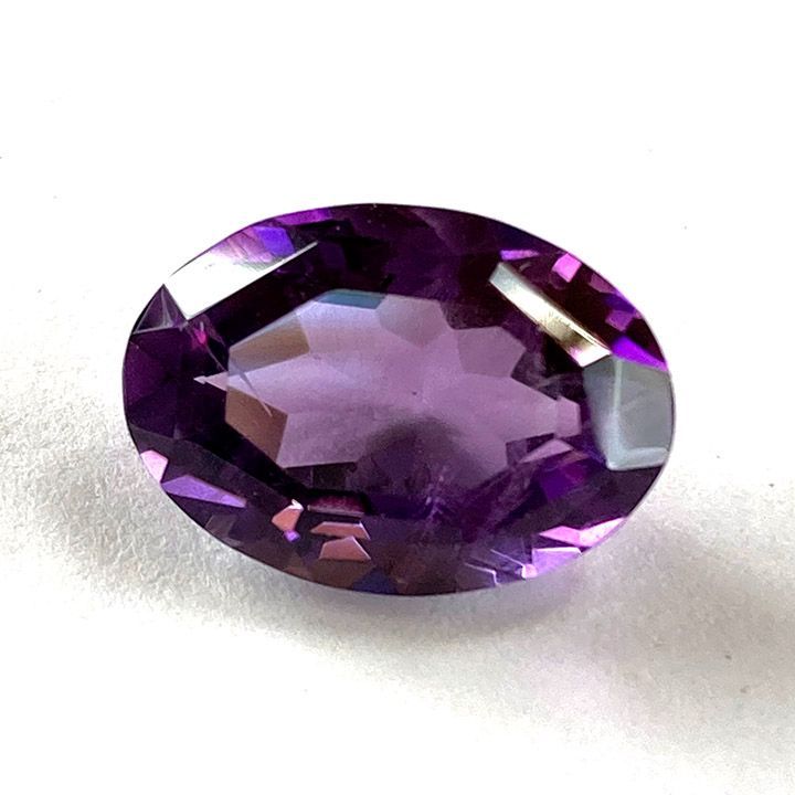 アメジスト 7.368ct ルース オーバルカット 楕円 紫水晶 ソーティング