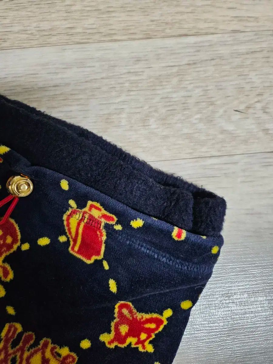 MARK & LONA マークアンドロナ ネックウォーマー