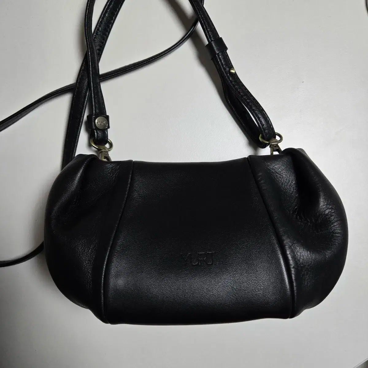 ユルト Petit Poiv ブラック