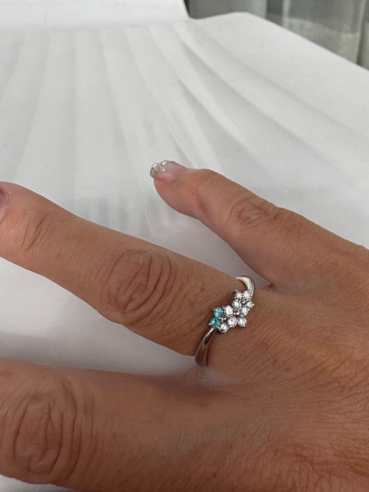 プラチナ✨希少石パライバトルマリン✨ダイヤ0.2ctフラワーリング