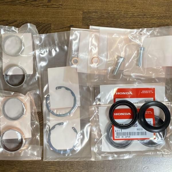 ホンダバイク CBR 400 F 1型2型 35π フロントフォークOHキット 足回り シール ガイドブッシュ