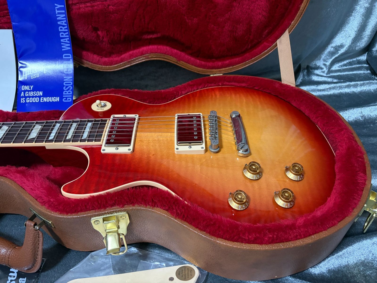 約4.3kg Gibson Les Paul Traditional ソリッド