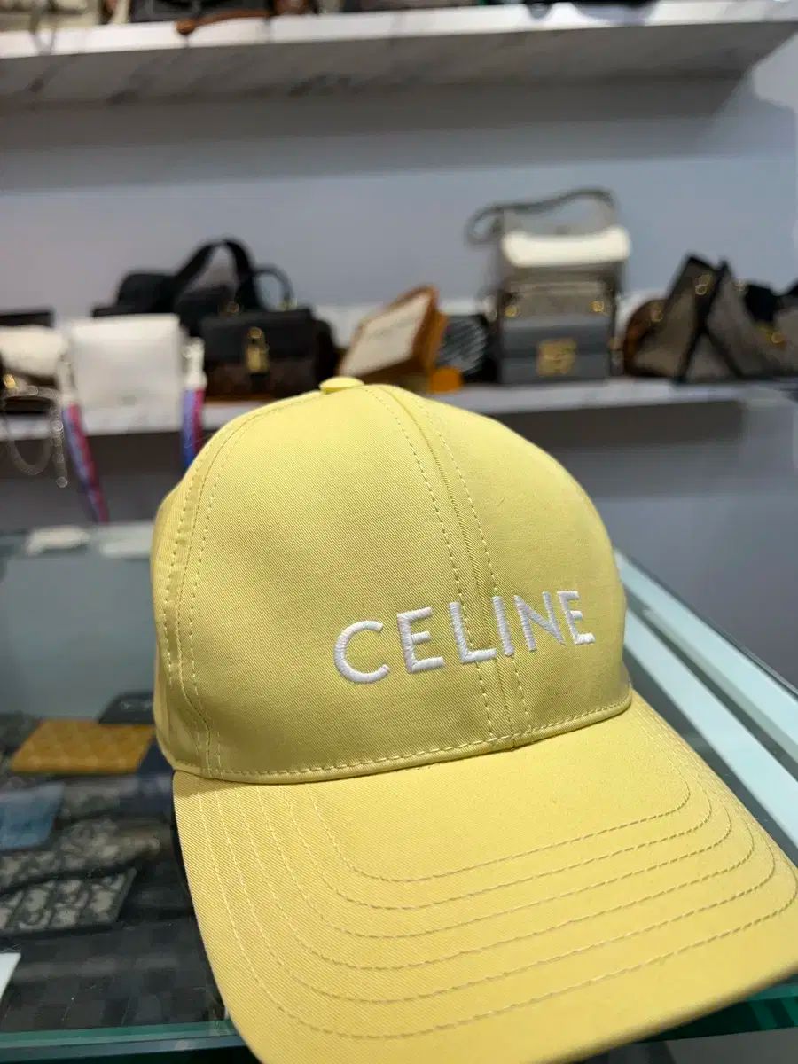 M) Celine セリーヌ コットン ロゴ ベースボールキャップ 帽子