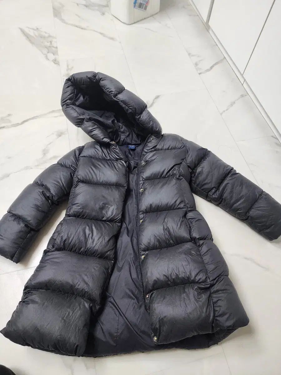 末吉安久作 ベスト 琉球紅型 半折扁額 大判芭蕉布「吉祥馬図」