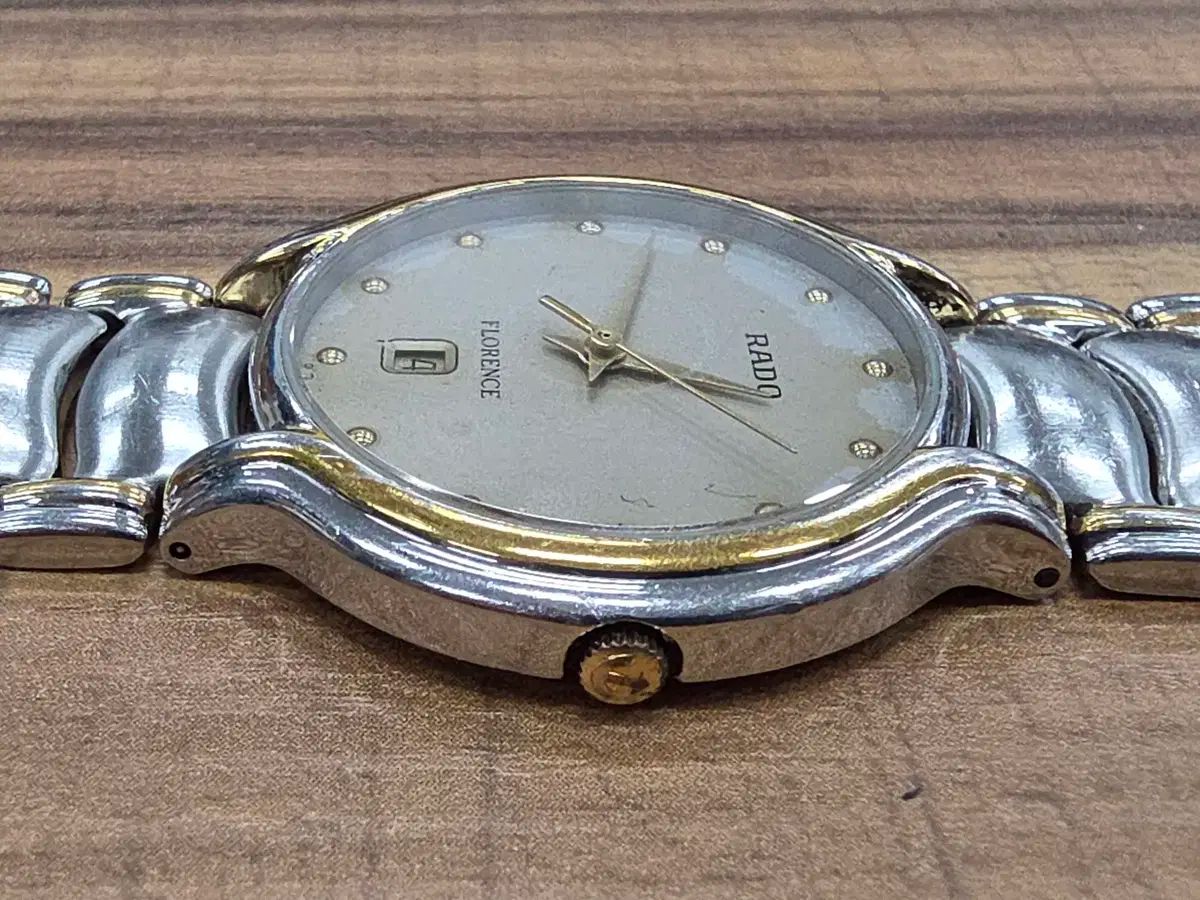 メタル リスト時計