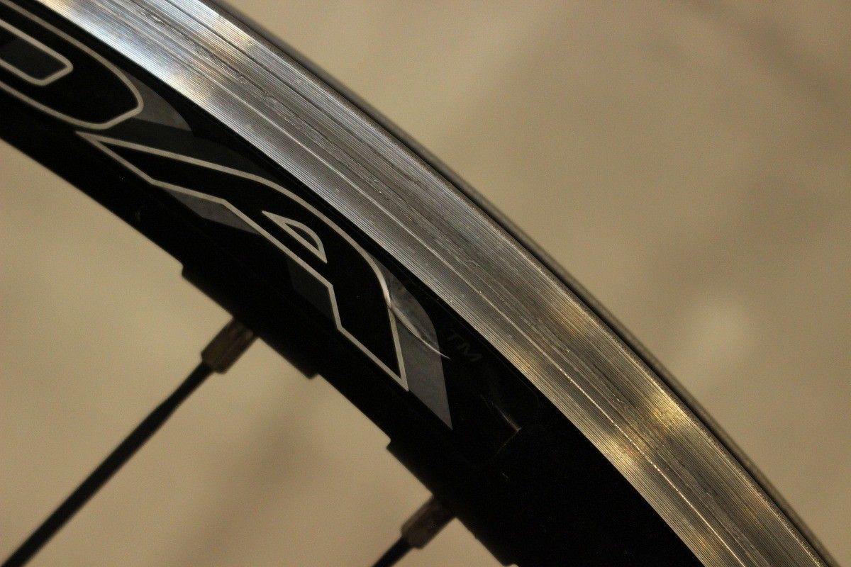 カンパニョーロ CAMPAGNOLO ゾンダ ZONDA アルミ クリンチャー