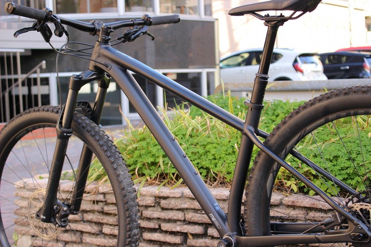 自転車 スペシャライズド SPECIALIZED フューズ FUSE COMP 2020年