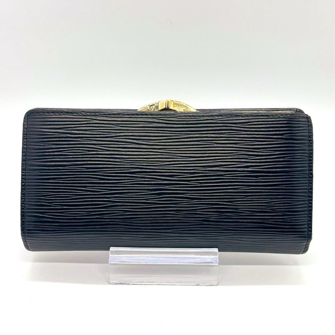 静かに輝く上質】 ルイヴィトン LOUIS VUITTON エピ がま口長財布