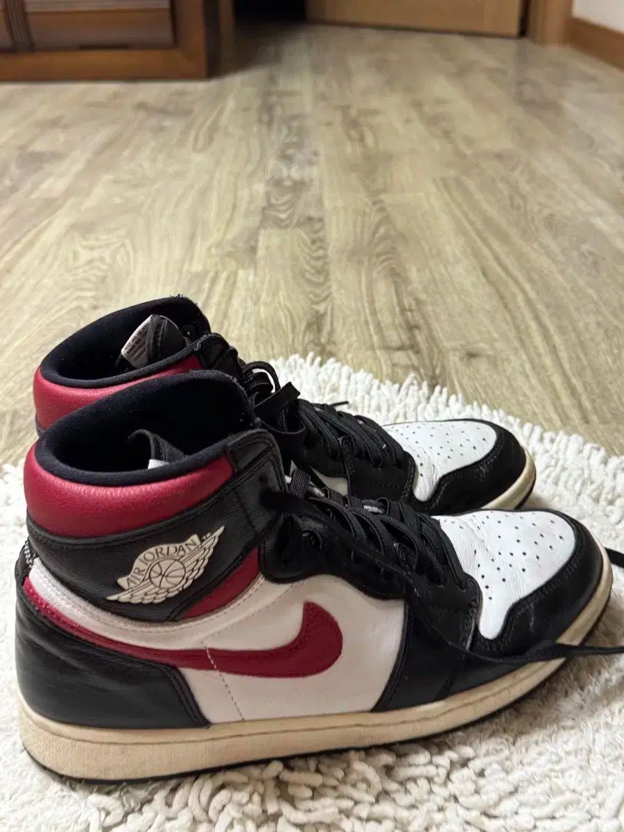 ジョーダン Jordan 1 Retro High OG Gym Red 290