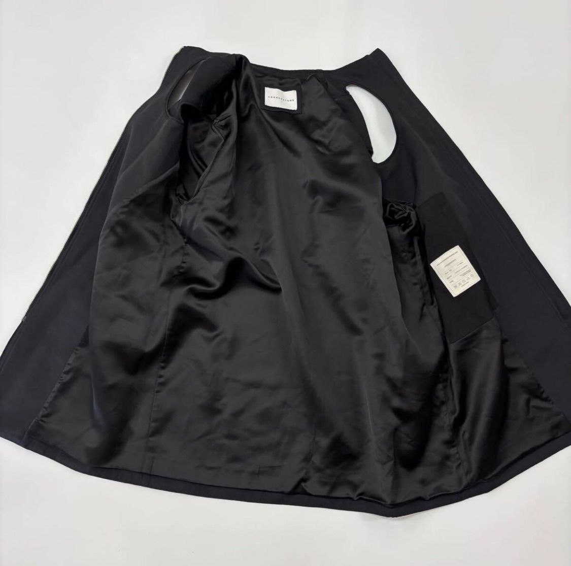 2023 CORNERSTONE コーナーストーン LONG COAT 穴開き デザイン ロング