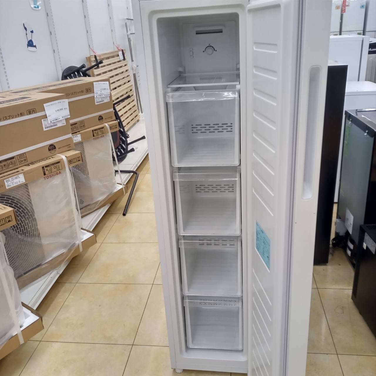 ☆関東地域限定販売☆AQUA 冷凍庫 AQF-SF10K 2022年製 102L - メルカリ