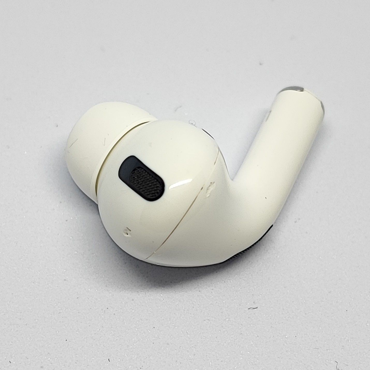 25070502 ジャンク 左イヤホンのみ Apple AirPods Pro 1 A2084 - メルカリ