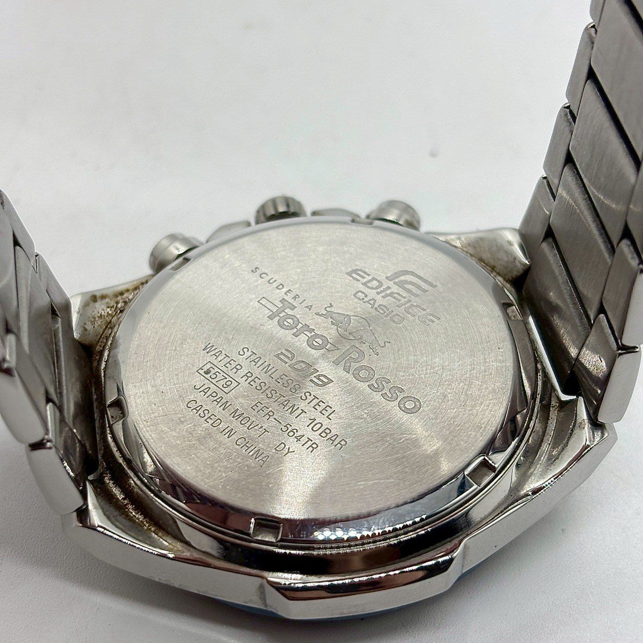 疾走感を纏う一本】 CASIO EDIFICE 腕時計 Toro Rosso Limited Edition