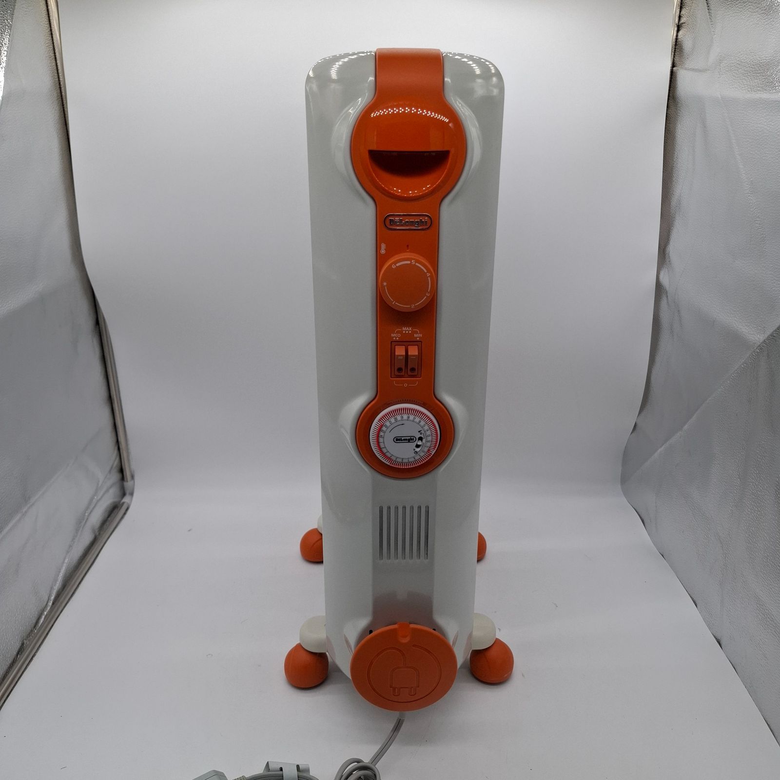 3/6値下げしました☆ DeLonghi HJ0812 デロンギ オイルヒーター 