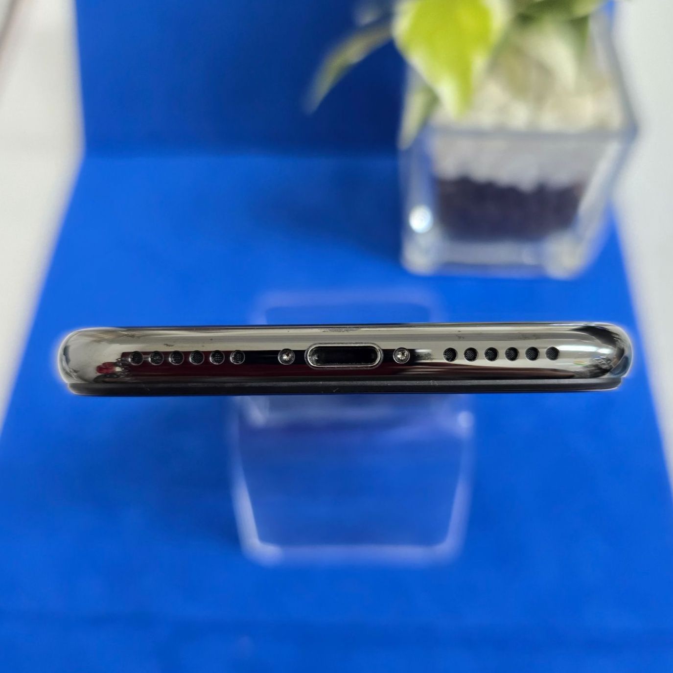 E1971 【バッテリー新品交換済み】iPhoneX Black 64GB バッテリー100