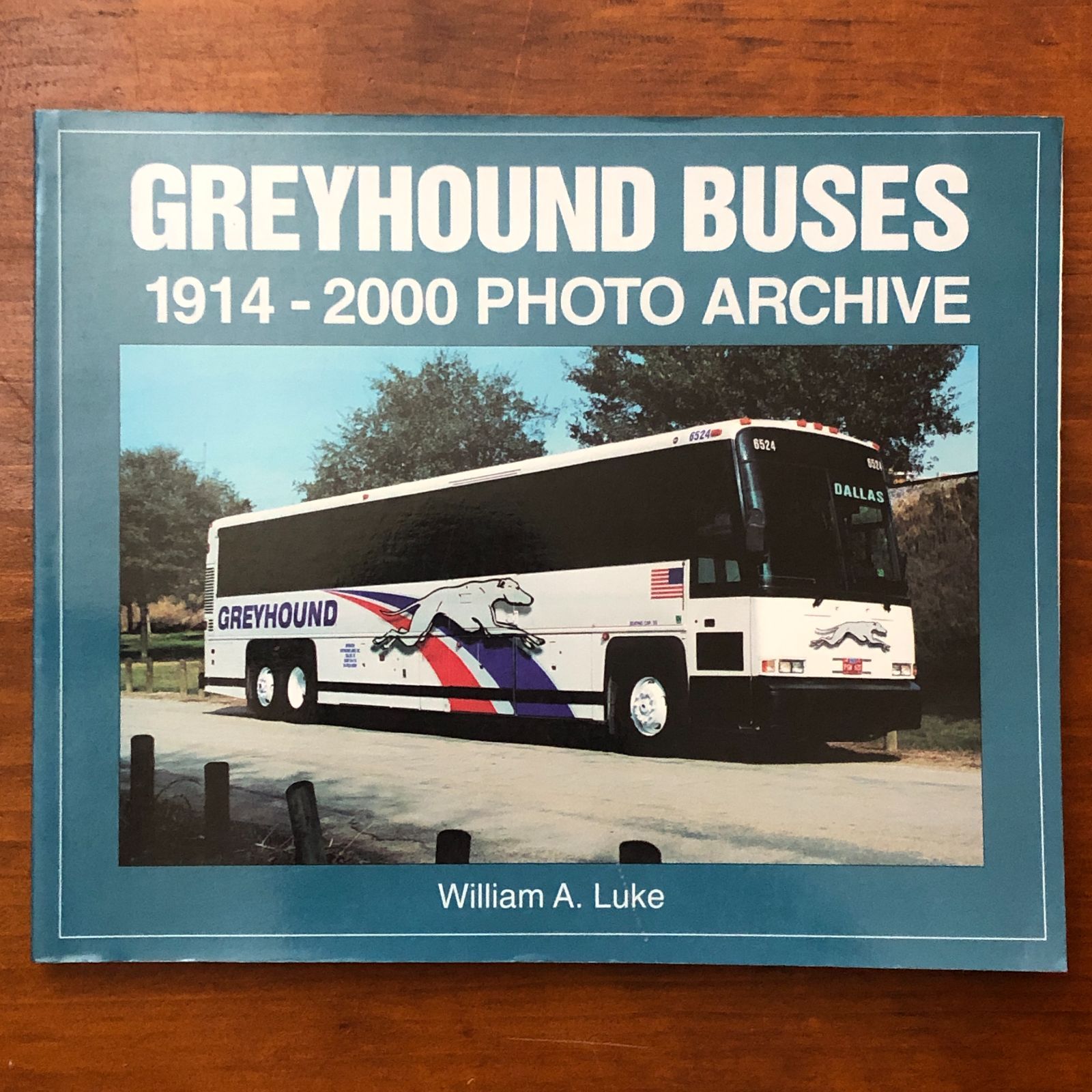 Greyhound Buses 1914 Through 2000 Photo Archive グレイハウンドバス 写真アーカイブ William A Luke Iconografix bus histo aa 19にynm 5