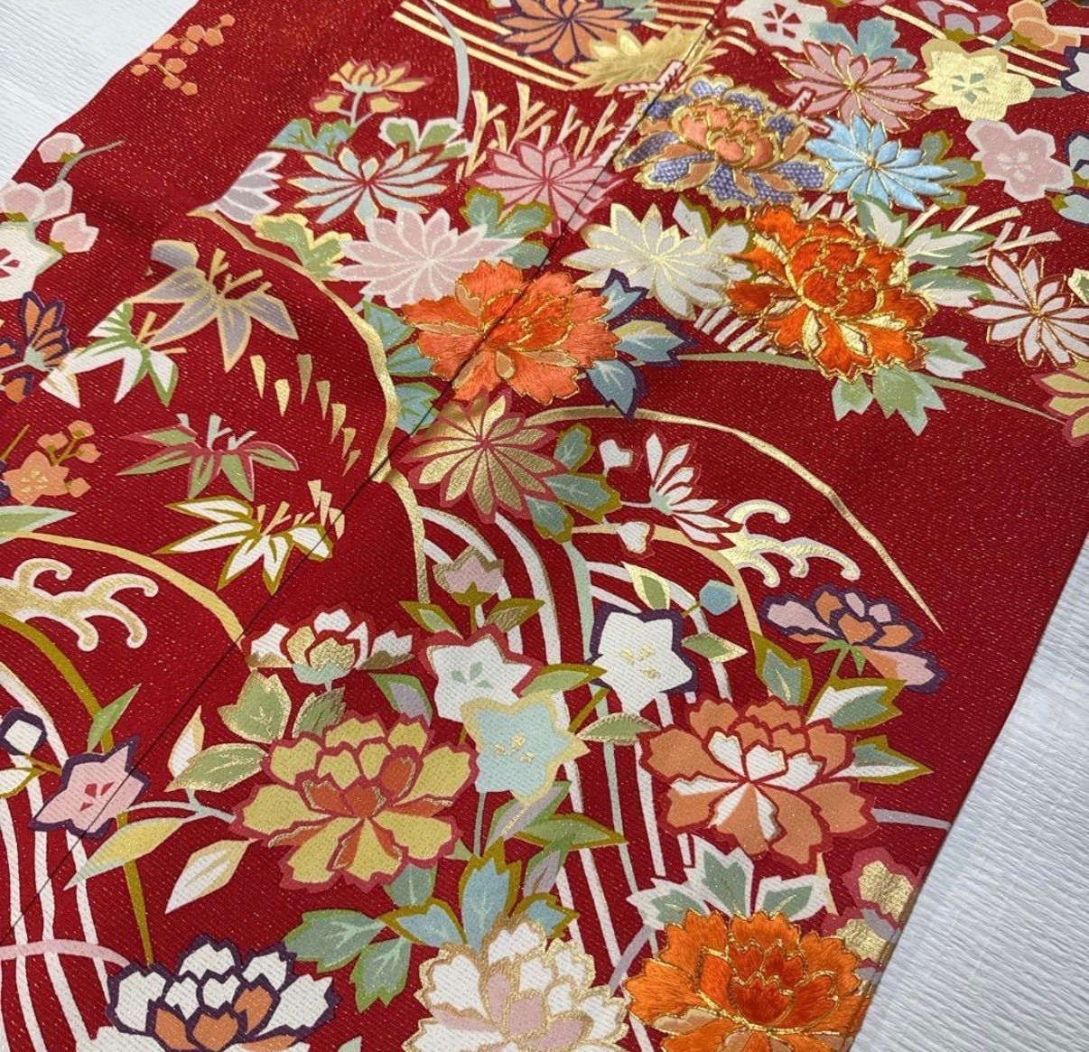 千總　振袖　赤　刺繍　成人式　フルセット　正絹 千總 振袖 赤 刺繍 成人式 フルセット 正絹 - メルカリ