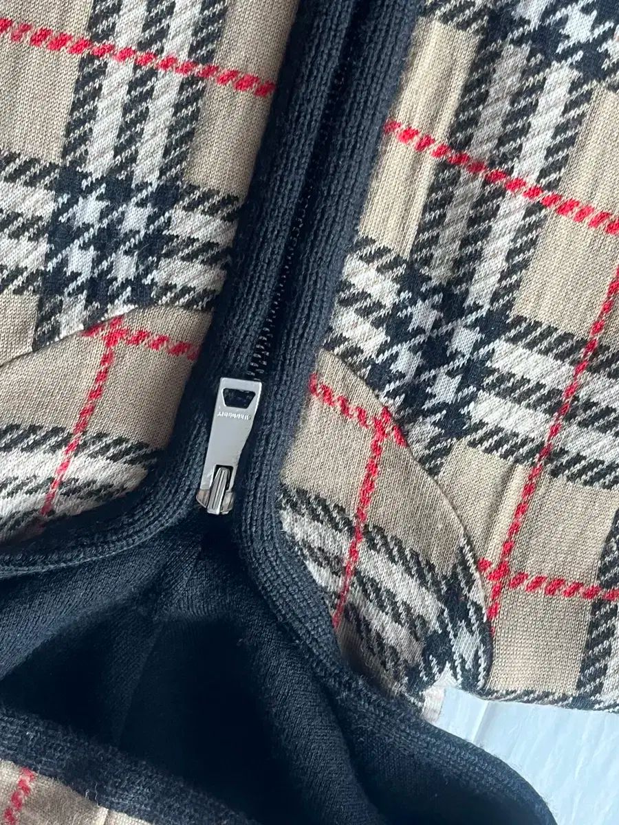 バーバリー キッズ フーディー ケープ M