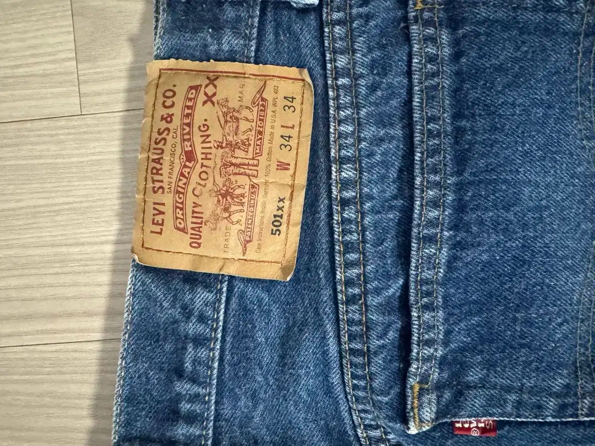 リーバイス501xx 90s USA バレンシア工場 34サイズ - メルカリ