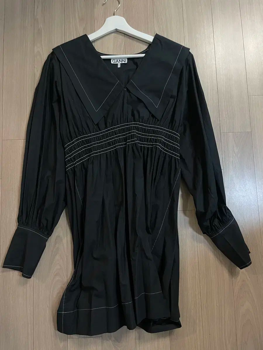GANNI ガニー ブラック ONE PIECE - メルカリ