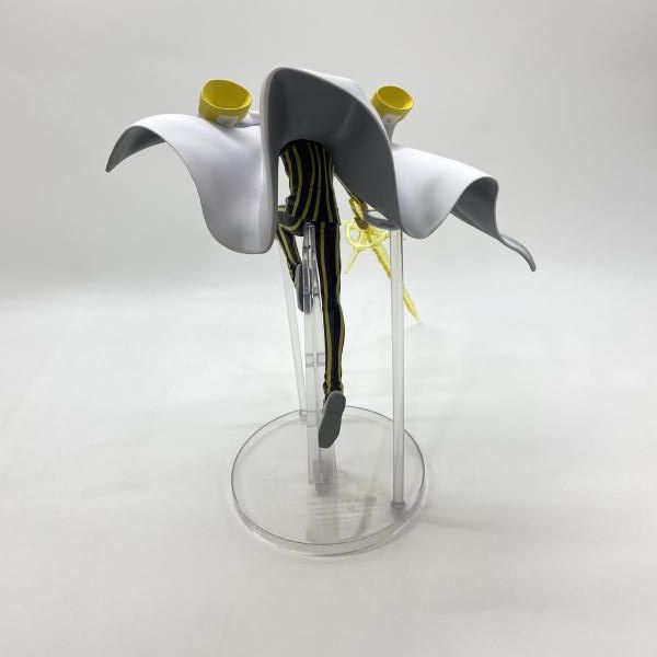 BANDAI エリアベース 未使用品 中古】バンダイ 一番くじ ワンピース 未来島エッグヘッド～きみへの