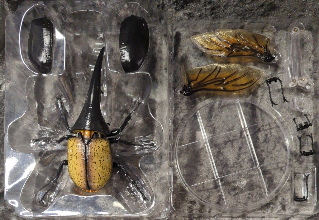 バンダイ いきもの大図鑑 ヘラクレスオオカブト