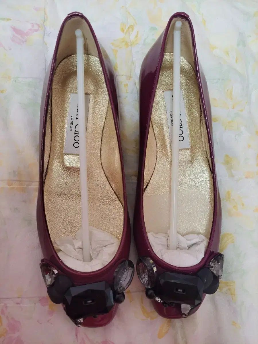 正規品)在庫処分新品 JIMMY CHOO ジミーチュウ ブリンブリン 販売済み