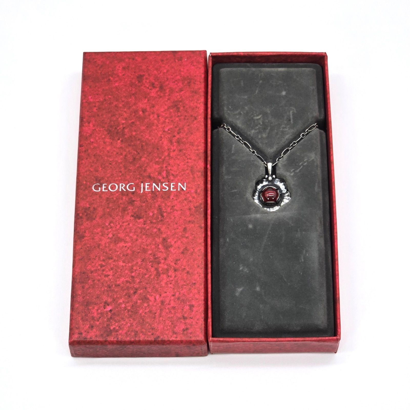 ジョージジェンセン2002 ガーネットネックレス　  ジョージジェンセン 2002 ガーネット ネックレス GEORG JENSEN