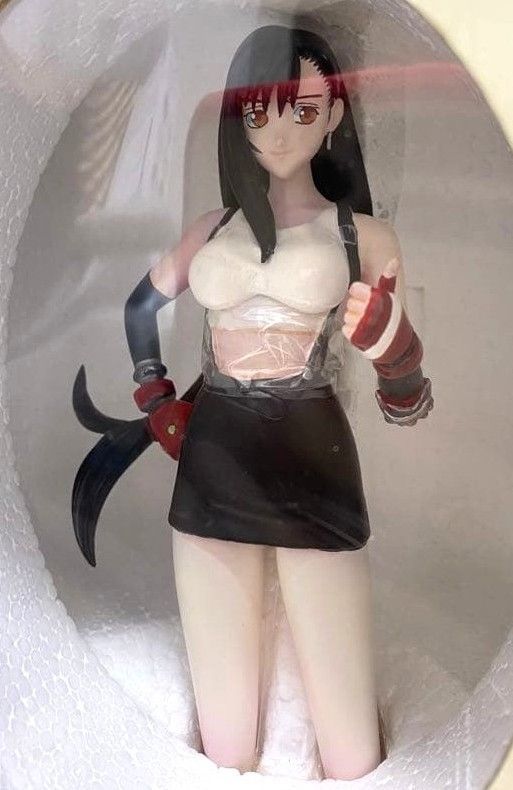 未使用に近い】FF7 ティファ・ロックハート 1/8スケール コールド