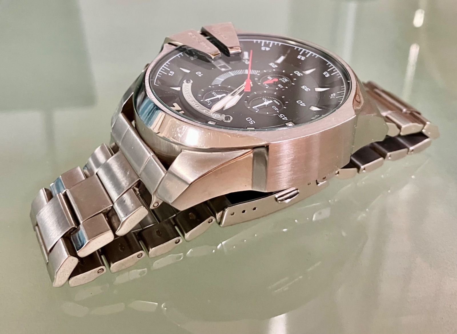 ☆稼働品☆DIESEL ディーゼル☆DZ-4308☆MEGA CHIEF メガチーフ