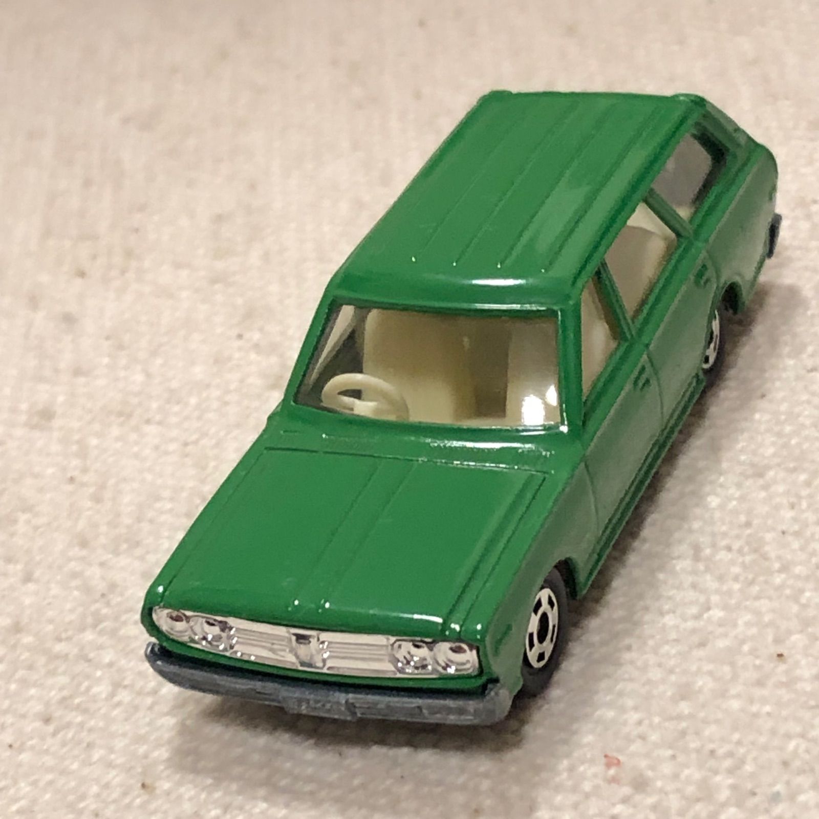 トミカ セドリックワゴン NO.47 S=1/65 MADE IN JAPAN 日本製 TOMICA