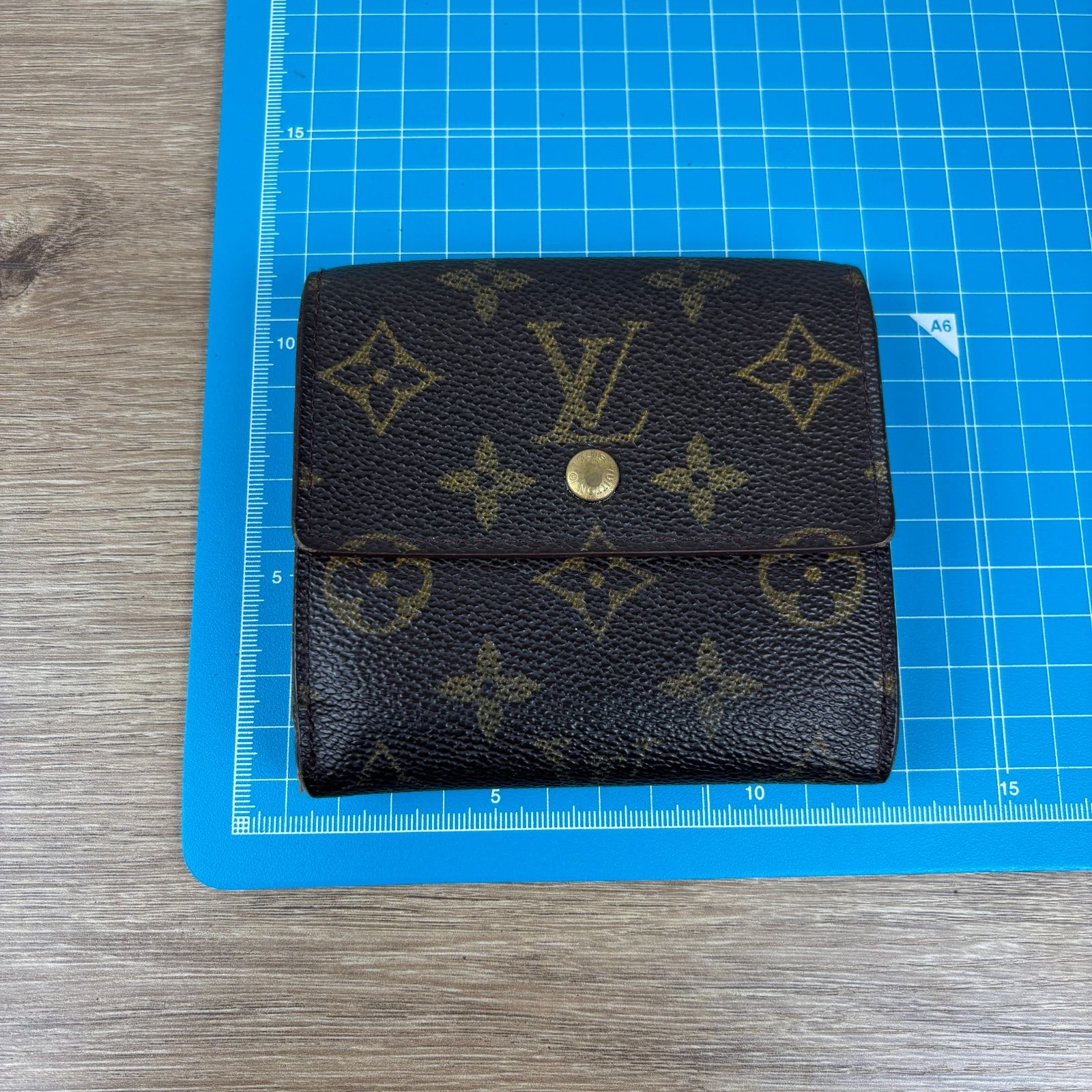 ルイヴィトン モノグラム コンパクト 財布 Wホック 男 女 A762 ルイヴィトン モノグラム コンパクト 財布 Wホック 男 女 A762 ルイ