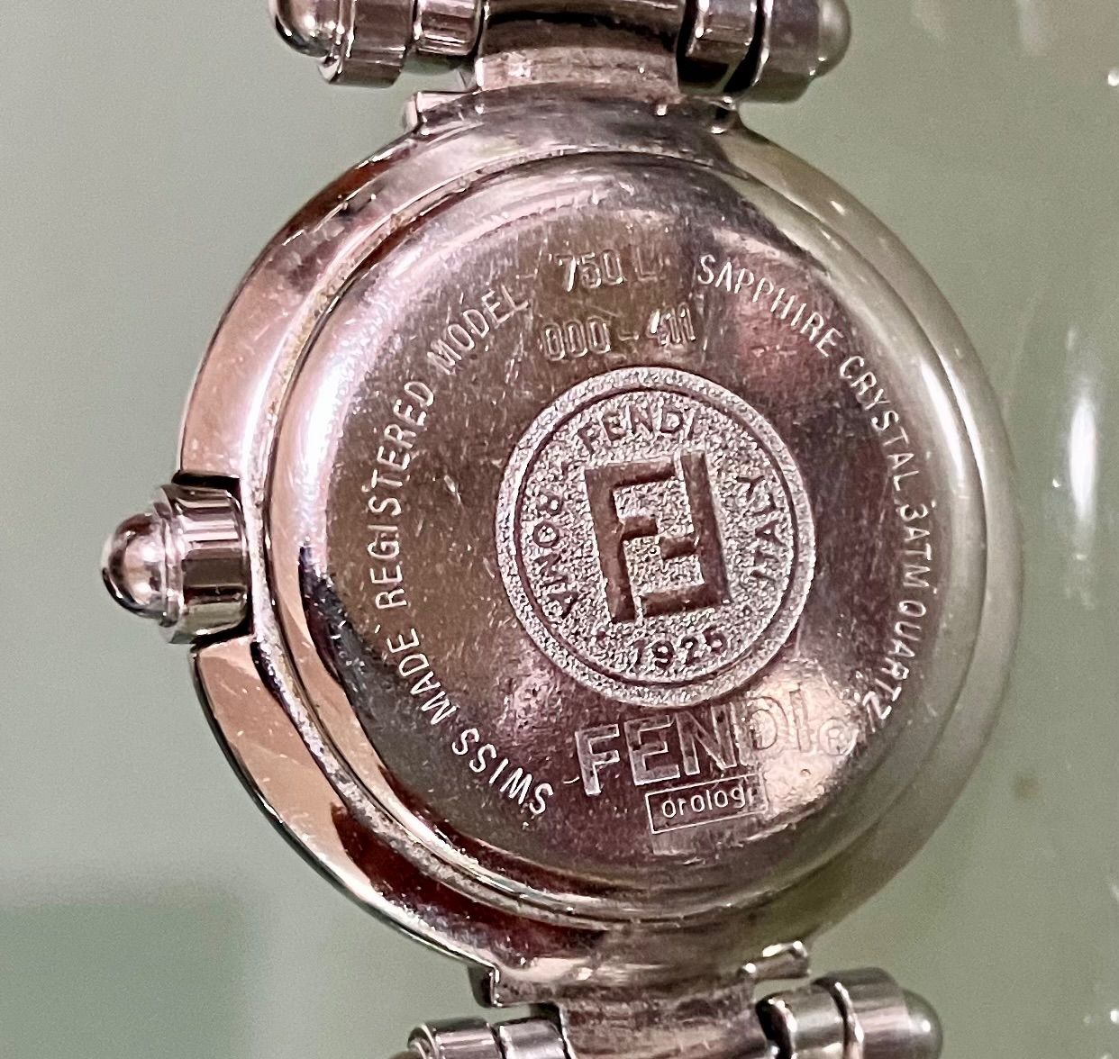 ☆稼働品☆FENDI フェンディ☆750L☆ブルー文字盤☆クオーツ