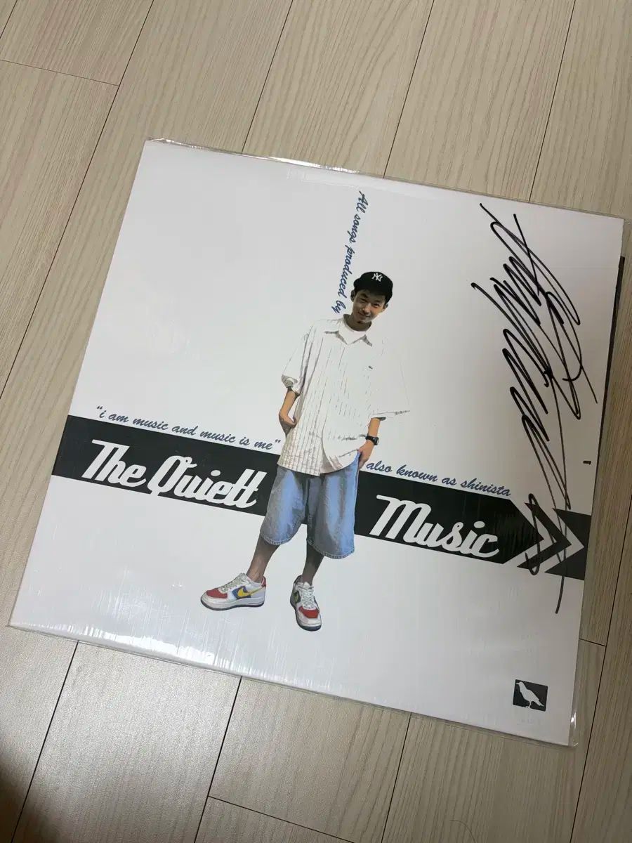 ザ クワイエット 1 家 music 黒 サイン盤 LP