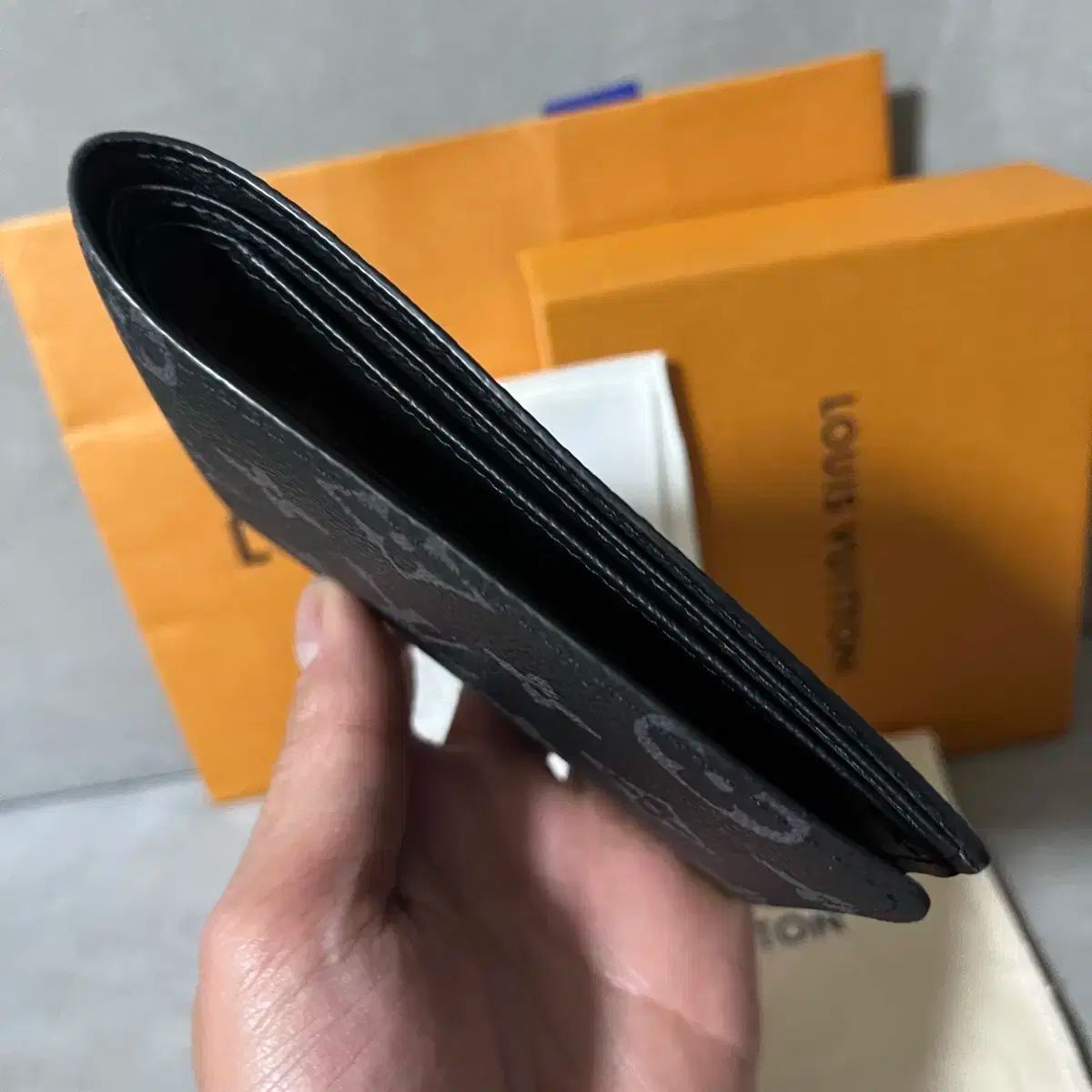 ルイヴィトン エクリプス