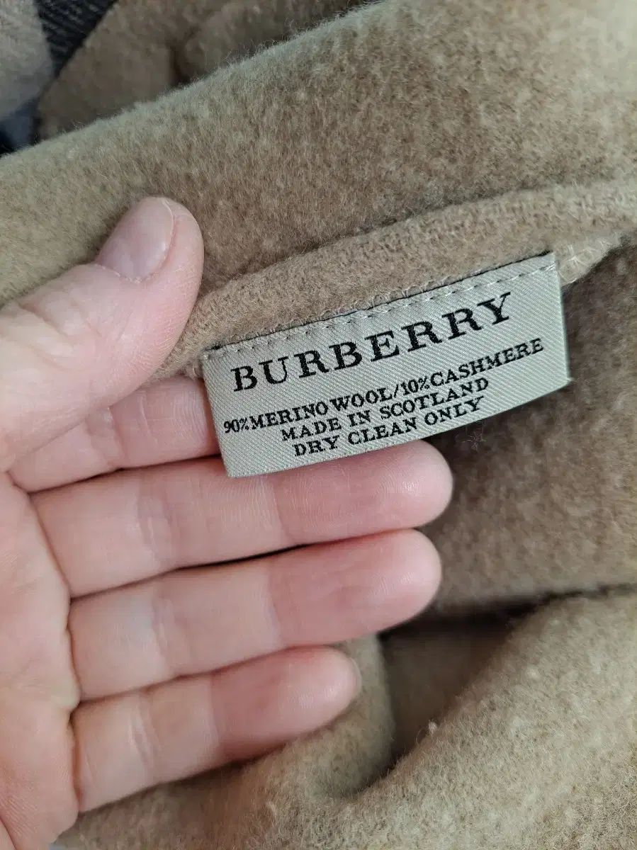 BURBERRY マフラー