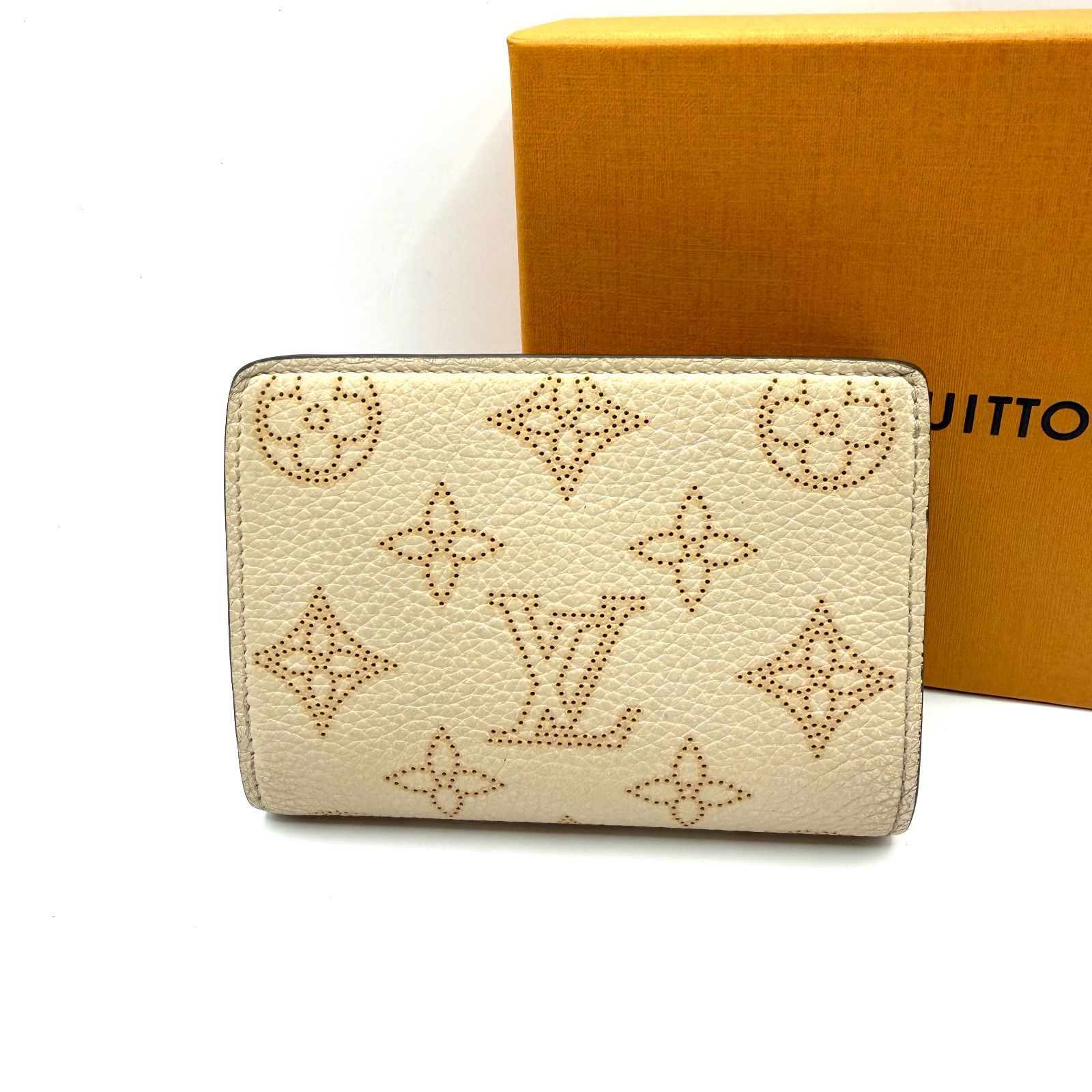 ルイヴィトン ポルトフォイユクレア マヒナ コキーユ 二つ折り財布