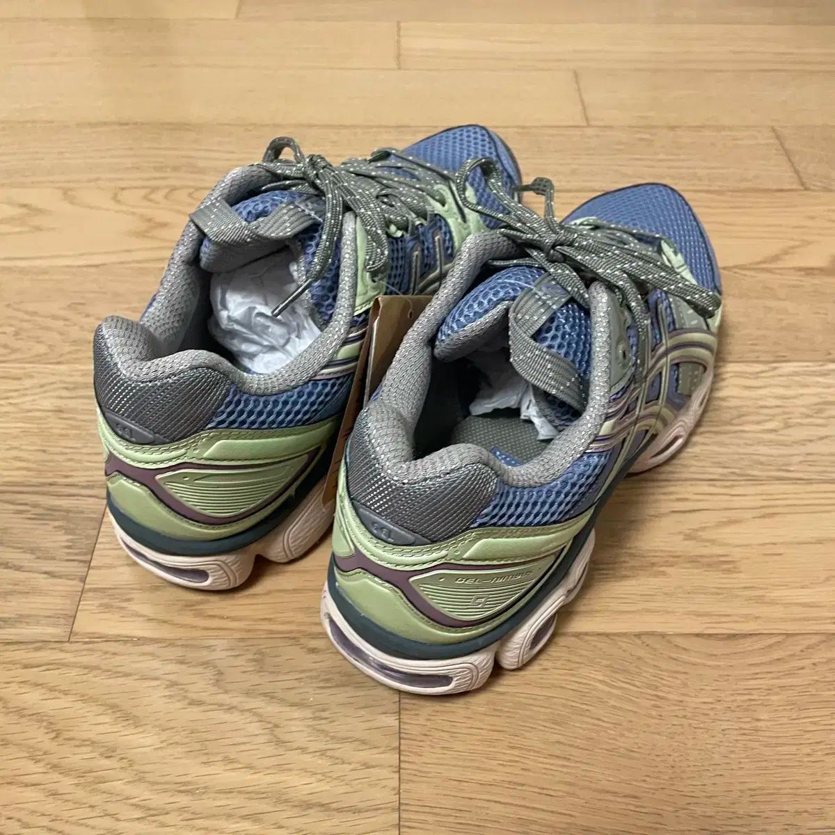 280 アシックスコリア ニンバス 9 ランニングシューズ