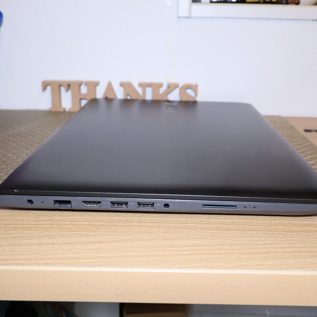 お手頃！Win11公式対応8世代CPU/メ8/高速SSD/無線/HDMI/カメラ - メルカリ