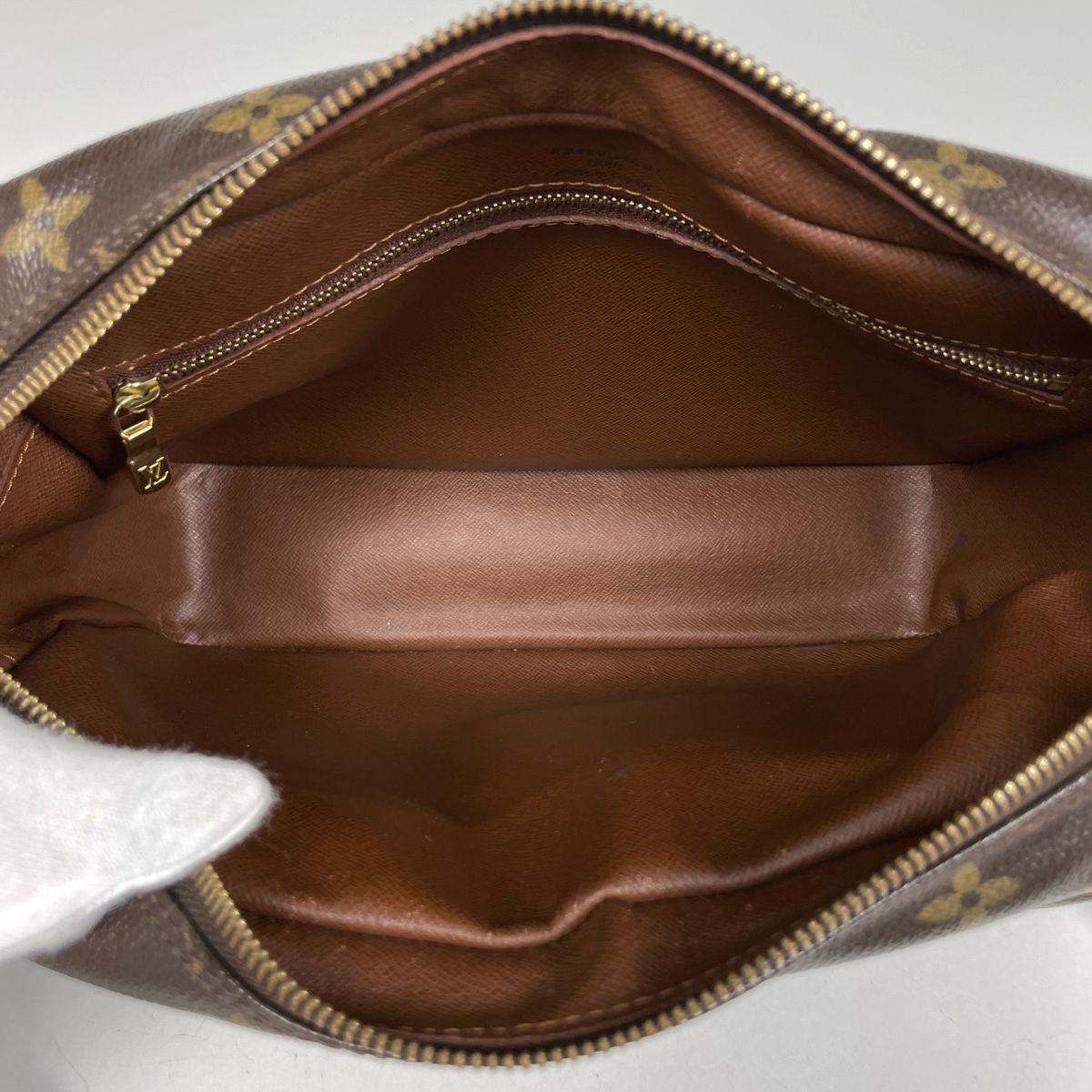 ルイ・ヴィトン Louis Vuitton ナイル 斜め掛け ショルダーバッグ 