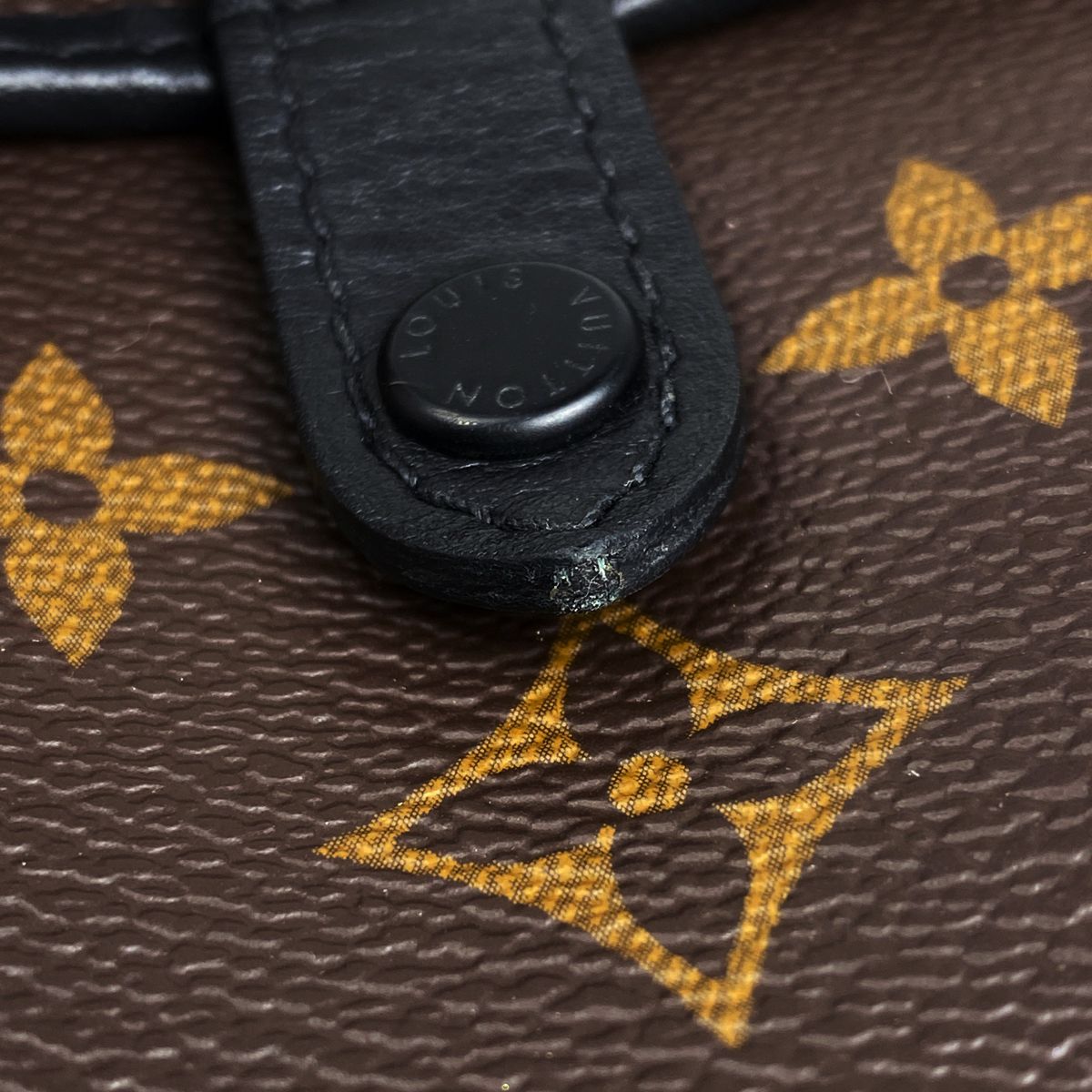 ルイ・ヴィトン Louis Vuitton クリストファー ウェアラブル