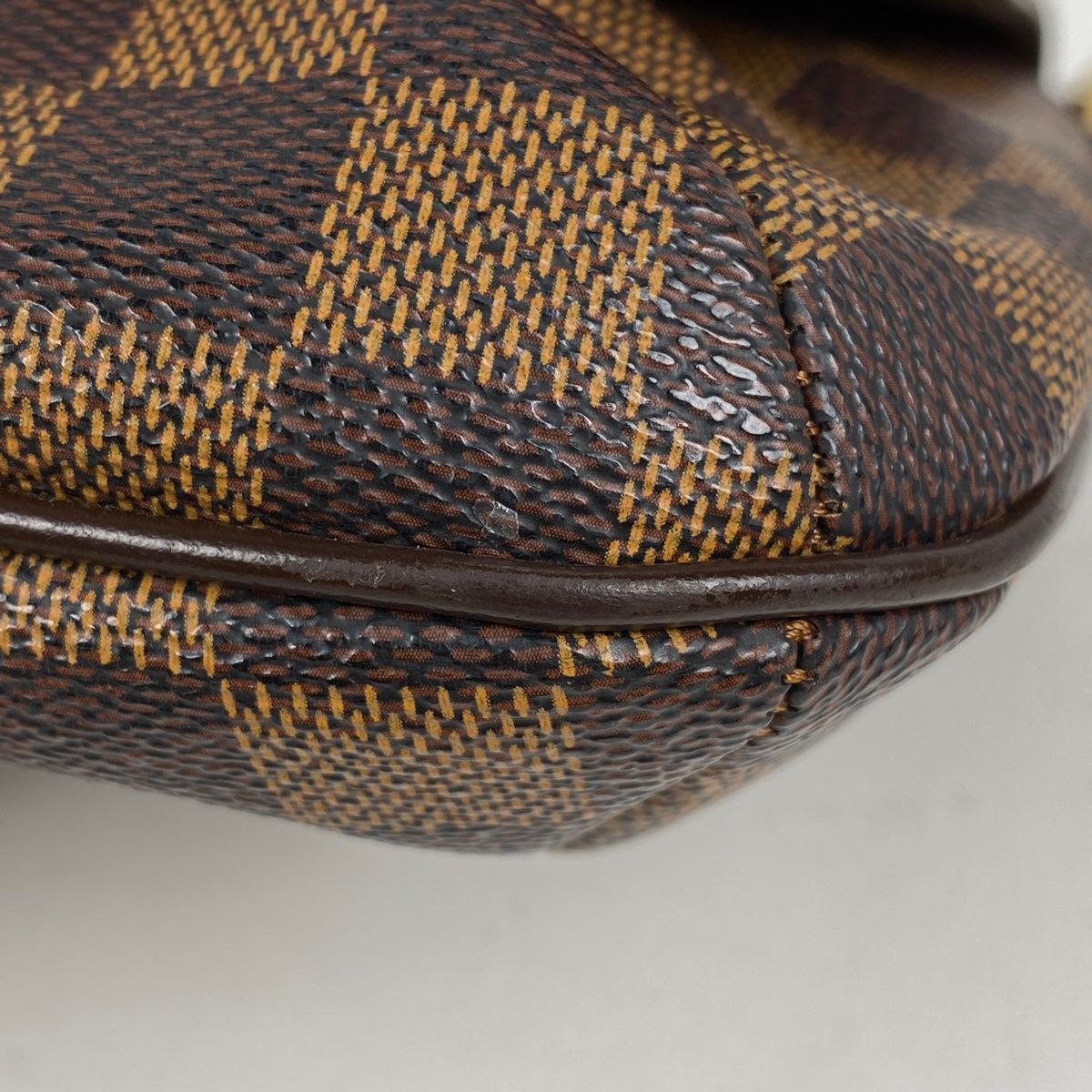 ルイ・ヴィトン Louis Vuitton ミュゼット タンゴ ロング 斜め掛け