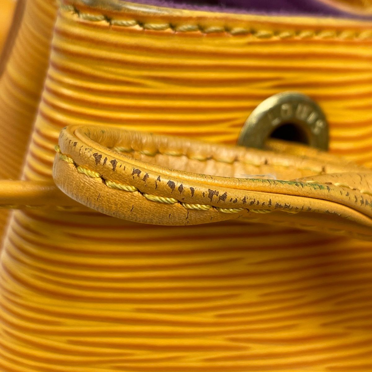 ルイ・ヴィトン Louis Vuitton プチノエ 巾着型 肩掛け ショルダー