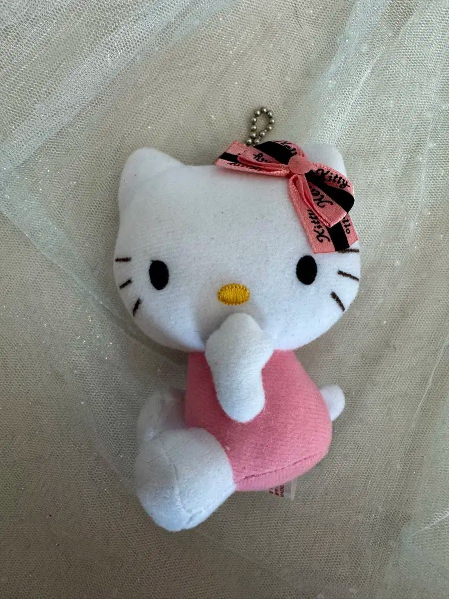 ハローキティ　キーホルダー クラシックサンリオハローキティマスコット