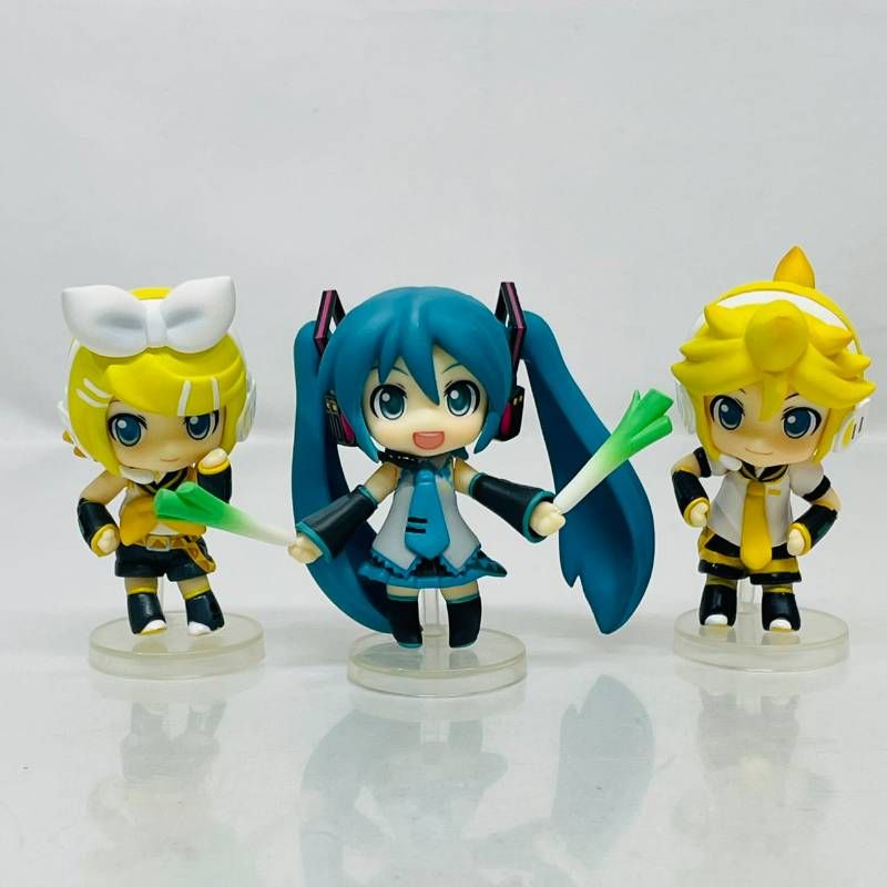 開封 中古 ねんどろいど ぷち ヴォーカロイド ディスプレイステージ